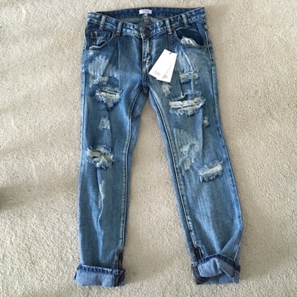 TOBI distressed jeans - Picture 2 of 3